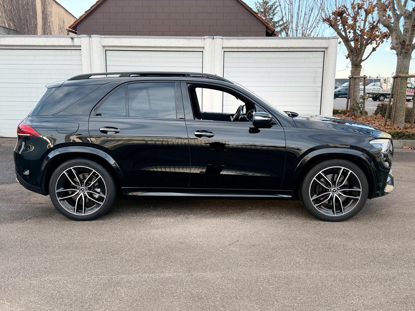 Mercedes-Benz GLE 300D AMG 4MATIC 9G-TRONIC