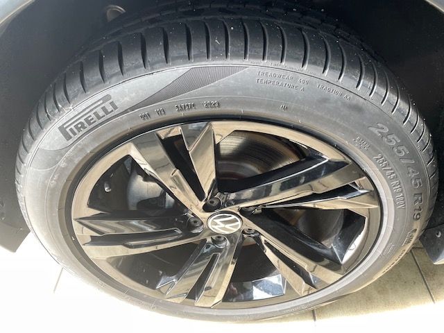 Tiguan Allspace 2.0 TDI DSG R-Line 4Motion NAVI 