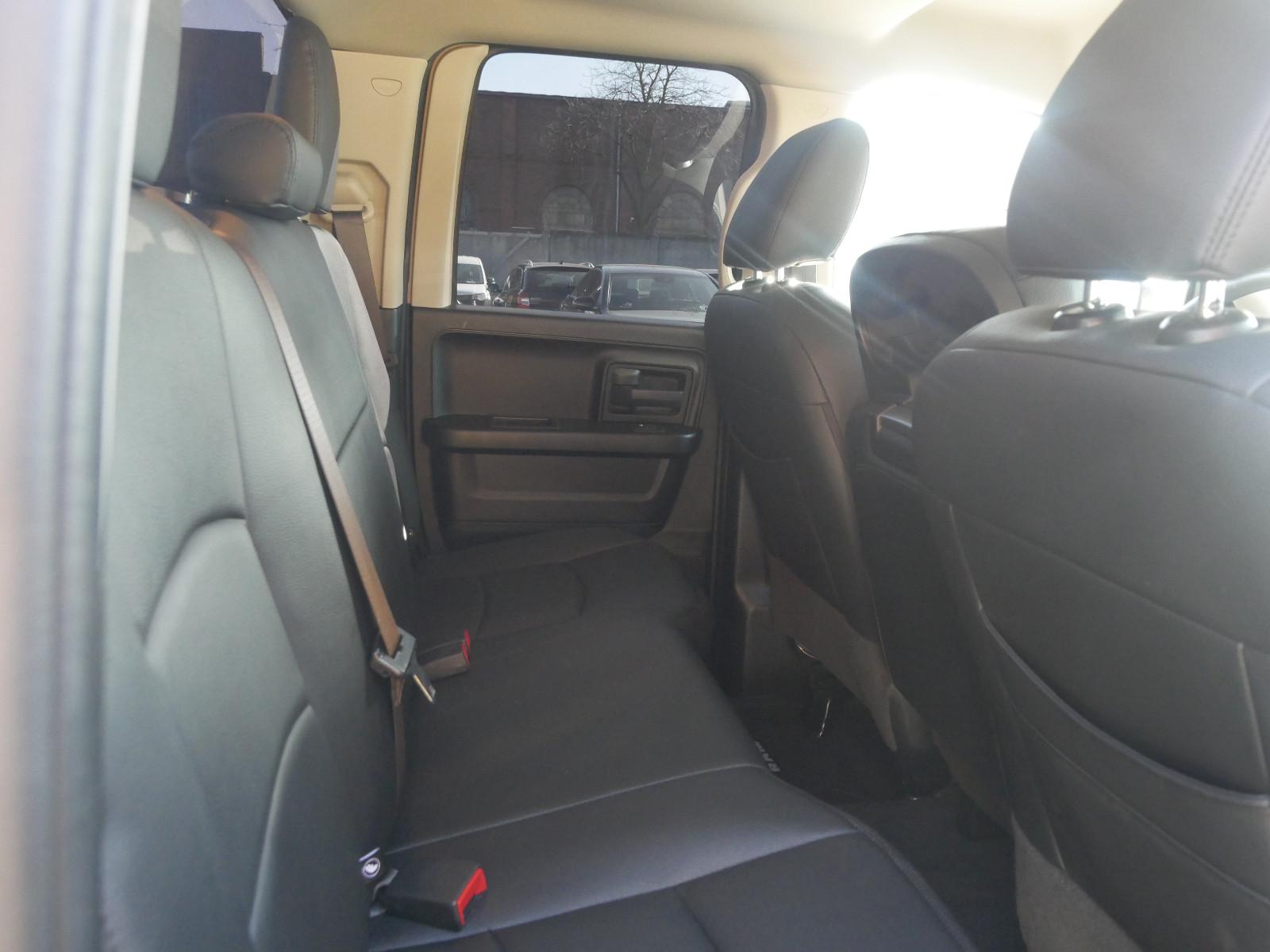 Dodge Ram 1500 Classic, миниатюра 22