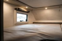 Phoenix Top-Alkoven 8300 BMRSL -AHK-Lithium-Hydr.Stützen (7/24)