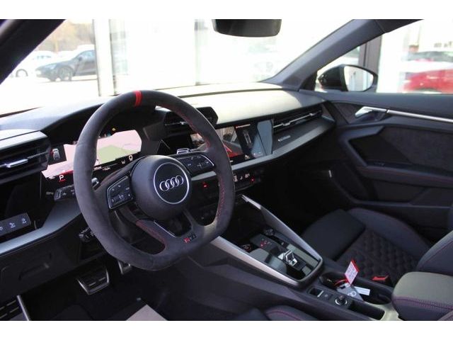 RS3 Sportback quStr. Mtrx*Pano*SpAGA*B&O*Design!