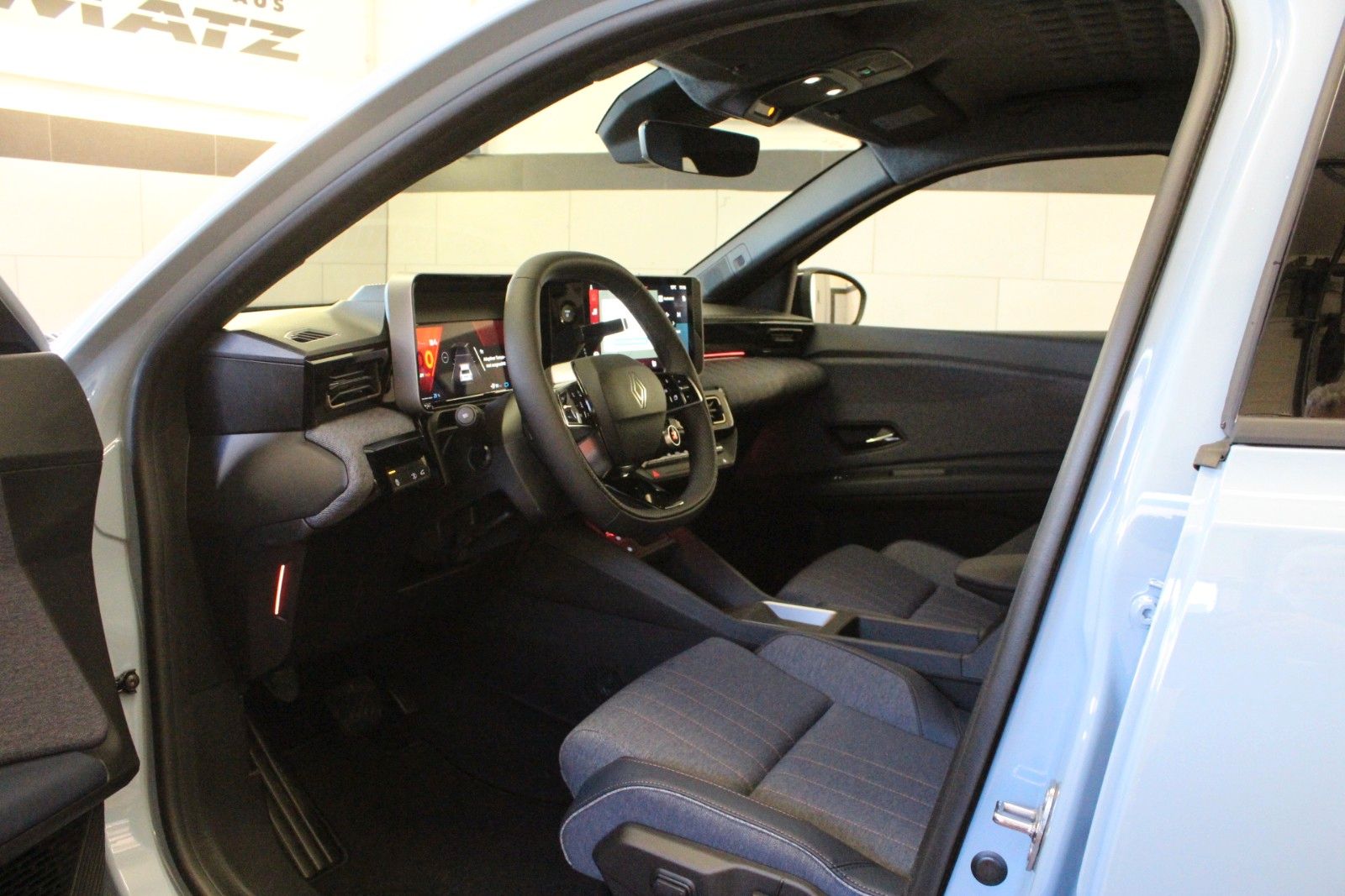 Fahrzeugabbildung Renault R 4 150 Comfort Range Techno*Winterpaket*