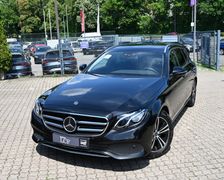 MERCEDES-BENZ E 200 T-Modell Avantgarde 1.Hd Navi Leder Kamera