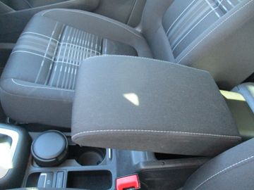 Volkswagen Tiguan - 10