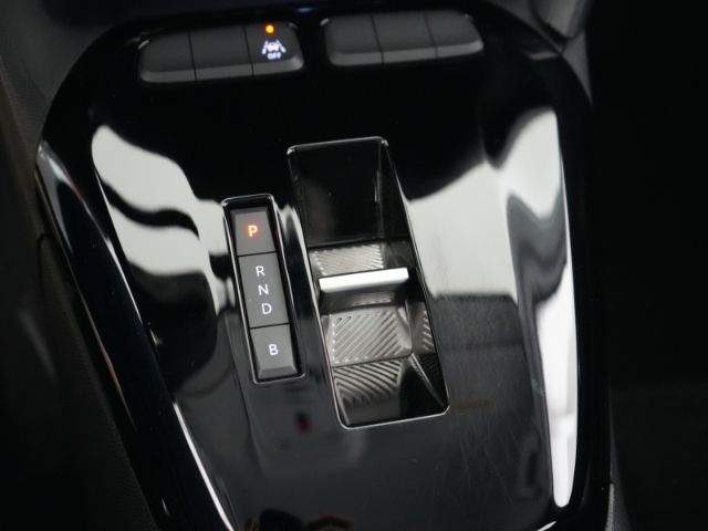 Corsa-e F EDITION 50kWH AT+KEYLESS+KLIMAAUTOMATI