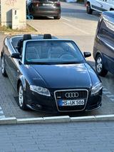 Audi A4 2.7 TDI (DPF) multitronic Cabriolet - - Audi A4 mit Diesel-Antrieb: Cabrio, 2.7