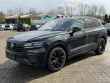 Volkswagen Touareg R Line 4Motion 3.0 TDI /PANO/AHK/MATRIX