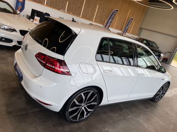 MYAUTOCENTER – Gebraucht- und Jahreswagen mit Werkstattservice in Pfaffenhofen Volkswagen Golf VII Lim. GTD BMT *Kamera*Klima*PDC*
