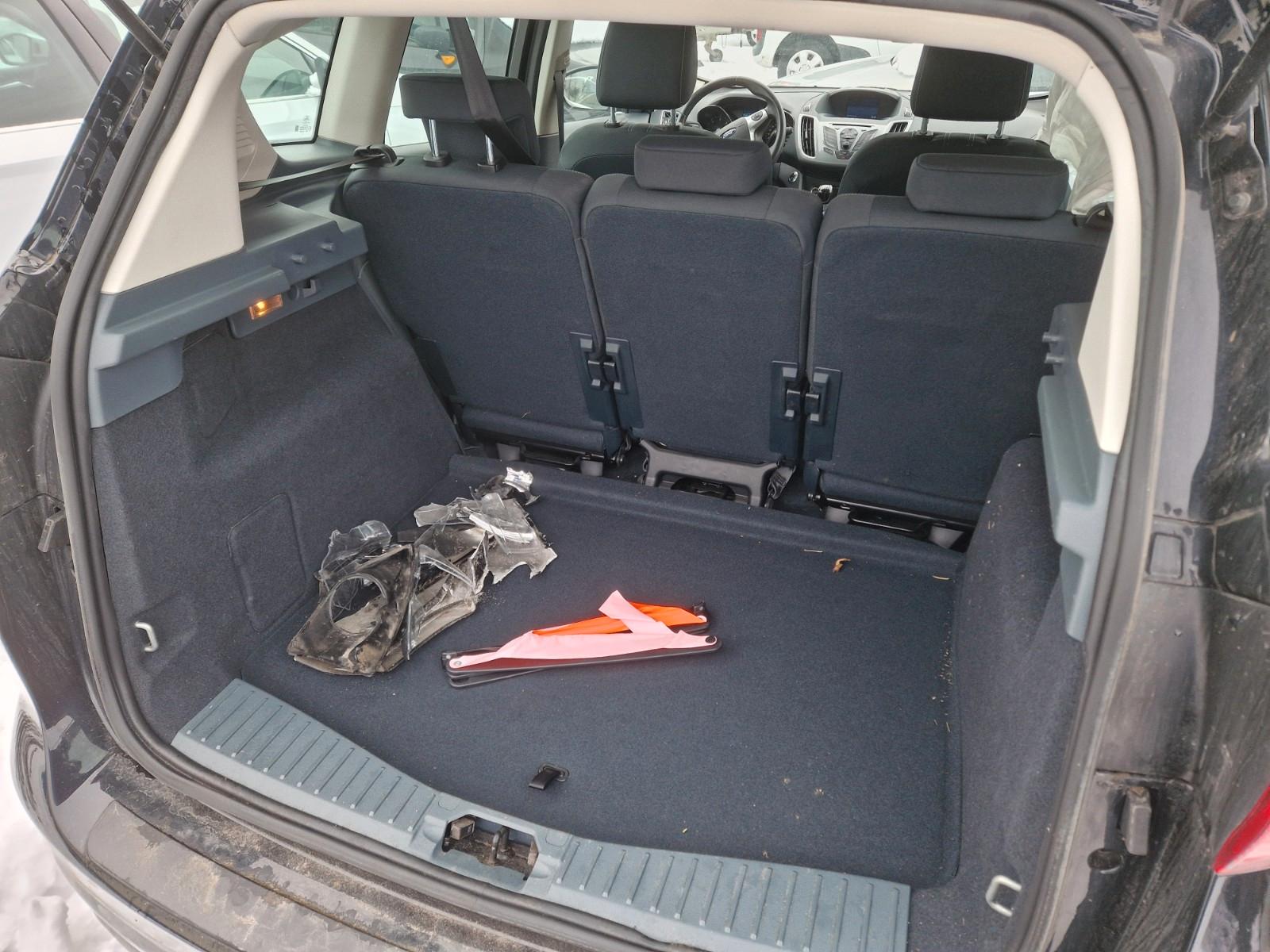 Ford C-MAX 2015 — photo 12