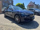 Maserati Levante Diesel/Pano/Ermenegildo Zegna - Maserati Levante in Bonn