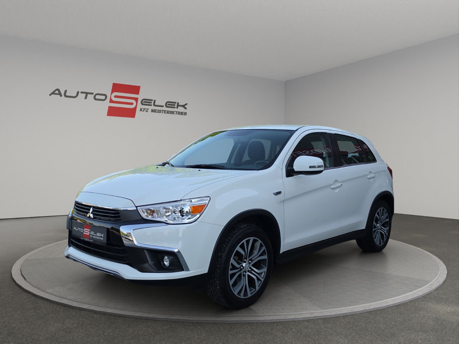 Fahrzeugabbildung Mitsubishi ASX Diamant Edition  2WD KAMERA SHZ SERVICE NEU