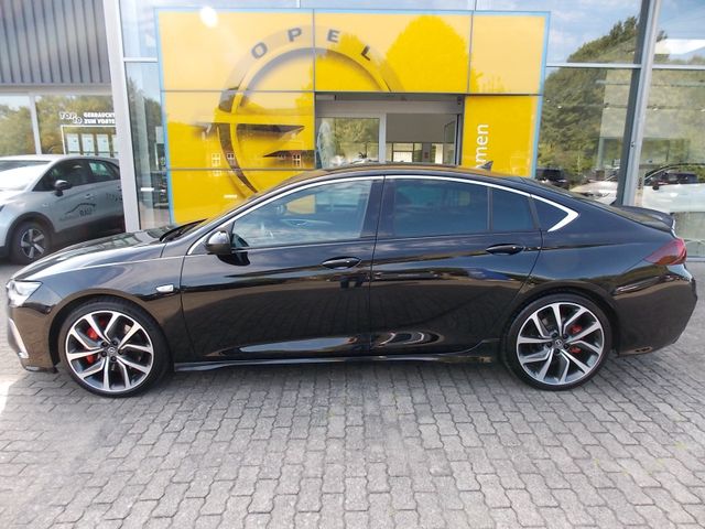 Opel Insignia 2.0 Turbo 4x4 GSi/OPC Sitze/Leder/Head-