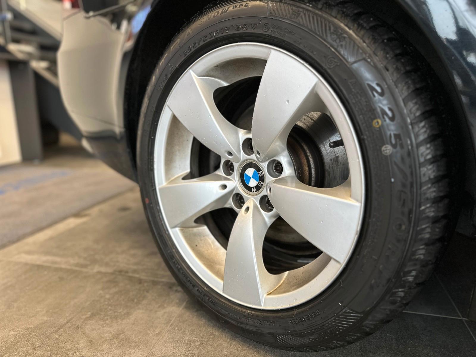 BMW 530 i Touring *Klima*Navi*Xenon*AHK*Freisprech*
