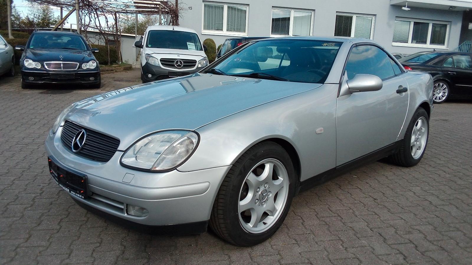 Mercedes-Benz SLK 200
