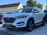 Hyundai Tucson Style 2WD Aut.-4xShz-Navi-R.Cam-Ass.Paket - Hyundai TUCSON in Mannheim