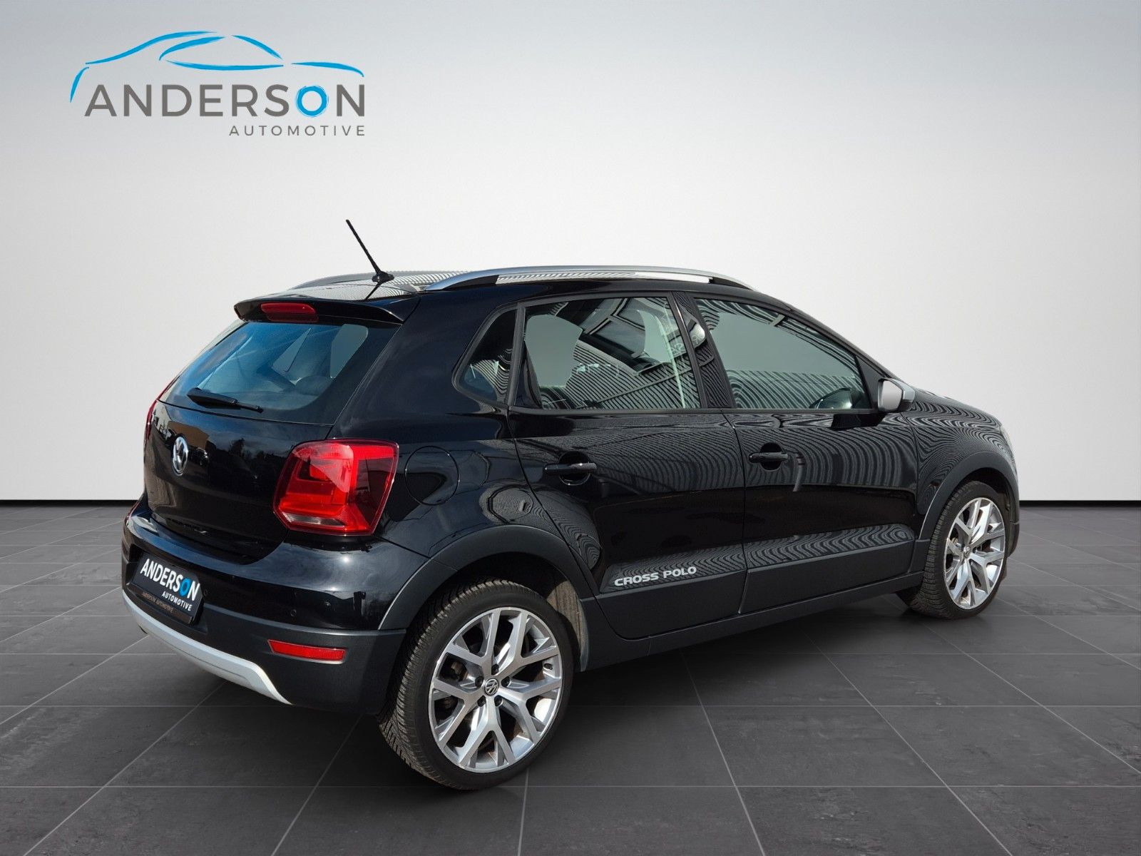 Fahrzeugabbildung Volkswagen POLO CROSS 1.2 TSI MFL ALLWETT BLUETOOTH 1.HAND