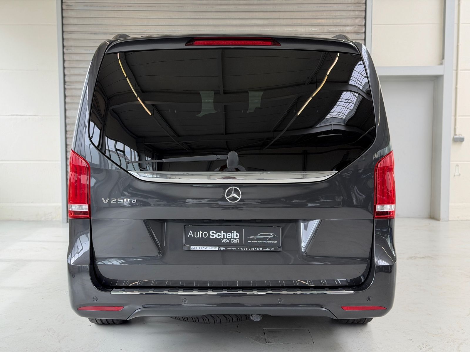 Mercedes-Benz V250d lang AMG-Line MBUX Kamera LED Night foto 12