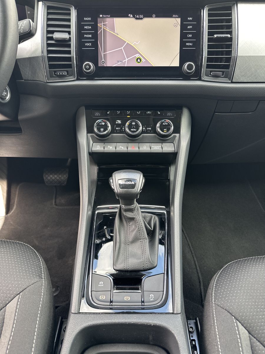 Fahrzeugabbildung SKODA Kodiaq 2.0 TDI Tour DSG NAV+LED+ACC+KAMERA+19ZO