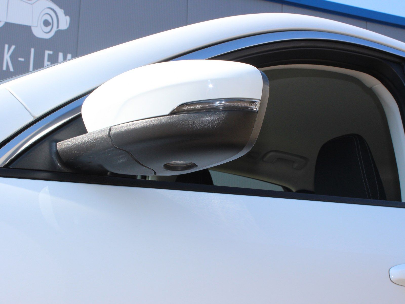 Fahrzeugabbildung Ford Kuga Cool & Connect 1,5 EcoBoost