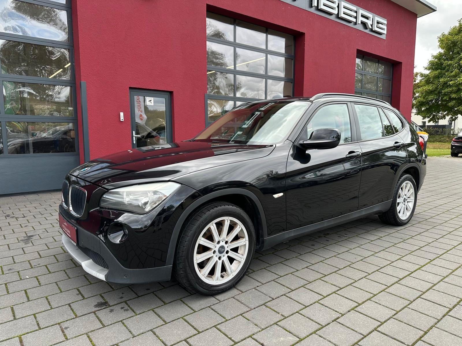 BMW X1 18i sDrive//PANO//LEDER//SHZ//KLIMA//