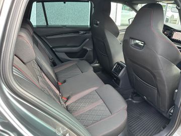Fahrzeugabbildung SKODA Octavia Combi 2.0 TDI RS