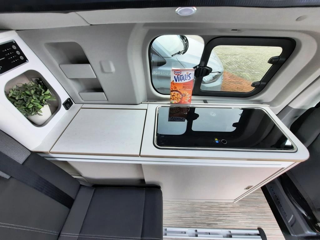 Fahrzeug Übersicht 11 Fahrzeugabbildung Bürstner B66 532 UV Verfügbar 9.090,- € Sparen