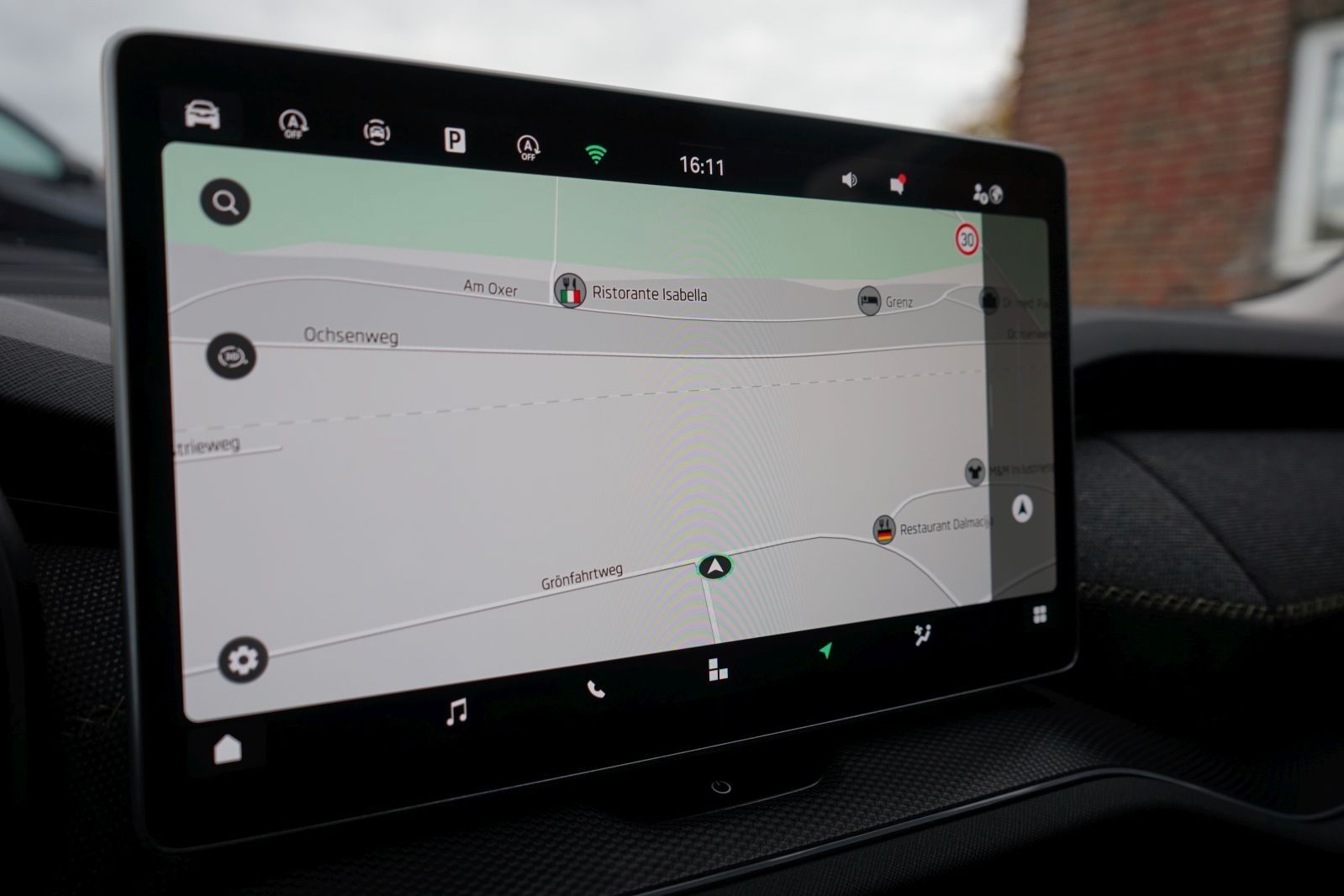 Fahrzeugabbildung SKODA Kodiaq 1.5 TSI Selection 7 Sitzer*Kam*Acc*Pano