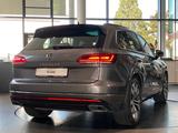 Volkswagen Touareg 3.0 TDI R-Line Memory Sthz Luftf ACC AHK - gebrauchte VW Touareg aus dem Jahr 2023