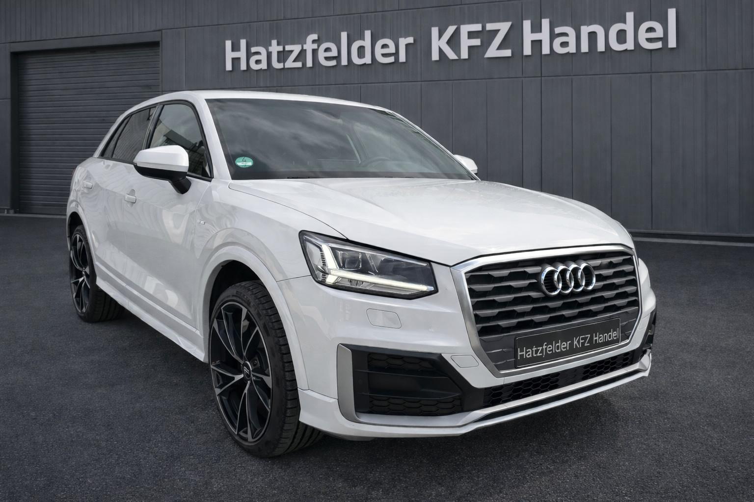 Audi Q2 Quattro*2x S-Line*Automatik*Leder*Navi*Voll*