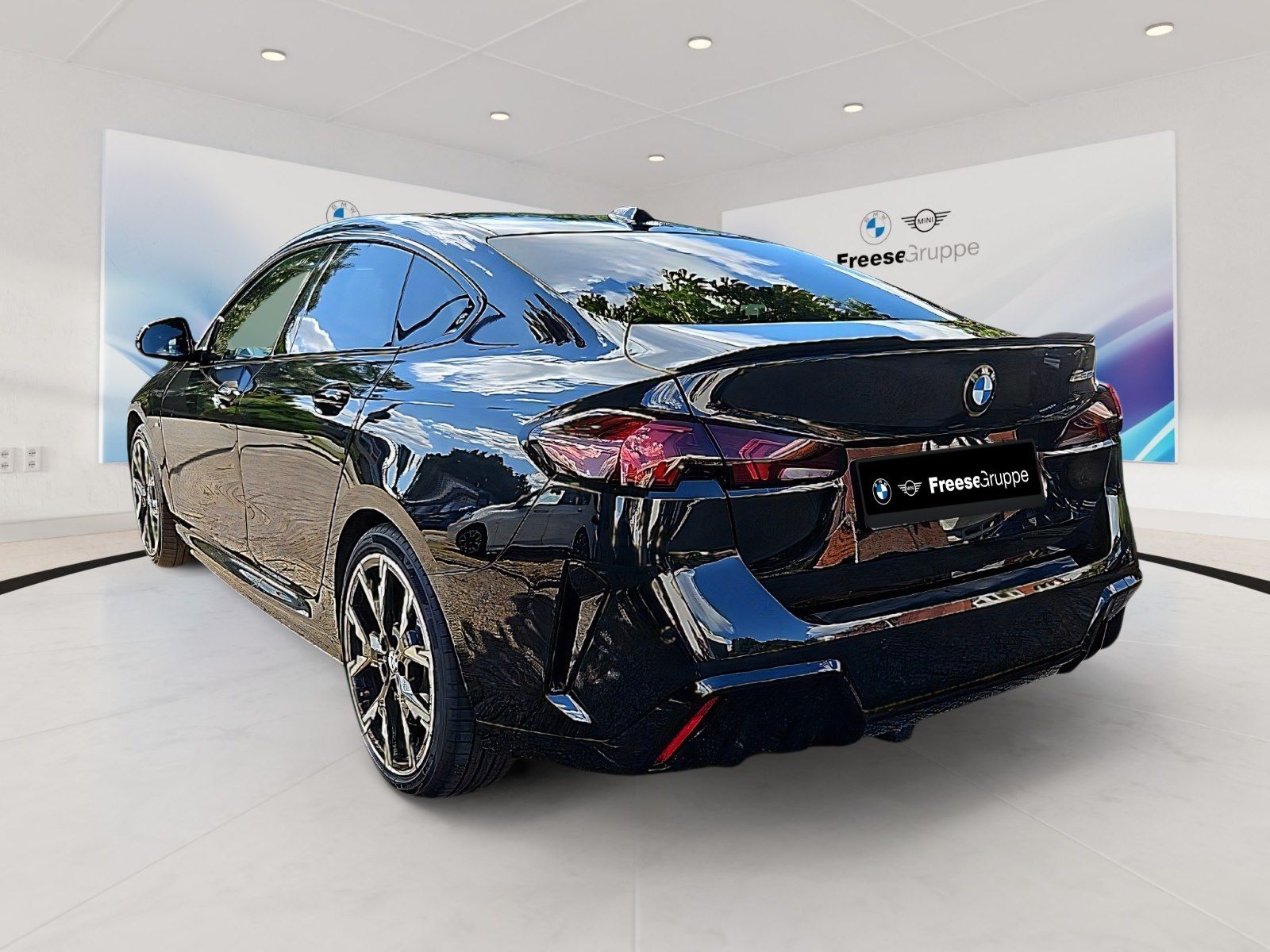 BMW 220 Gran Coupé - Bild 4