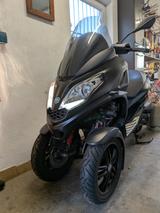 Piaggio MP3 300HPE Sport - PIAGGIO MP3 300 SPORT