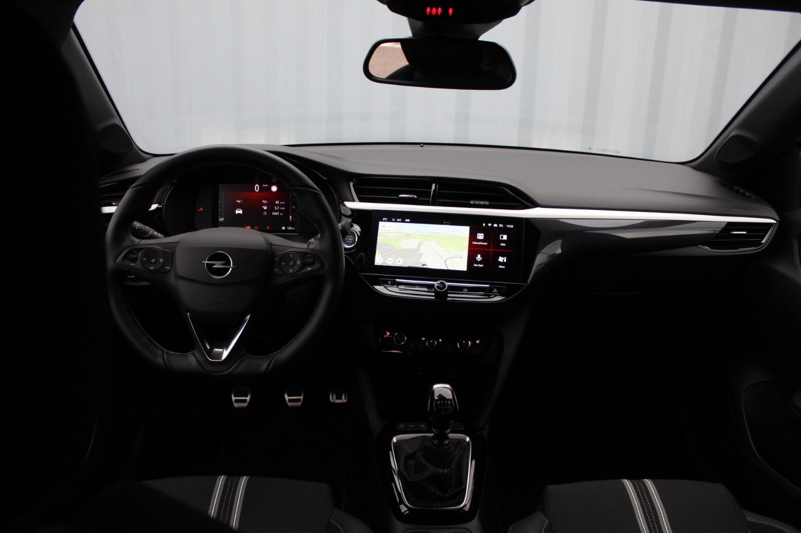 Fahrzeugabbildung Opel Corsa F GS  Navi*Allw.*Sitzh.*Kamera