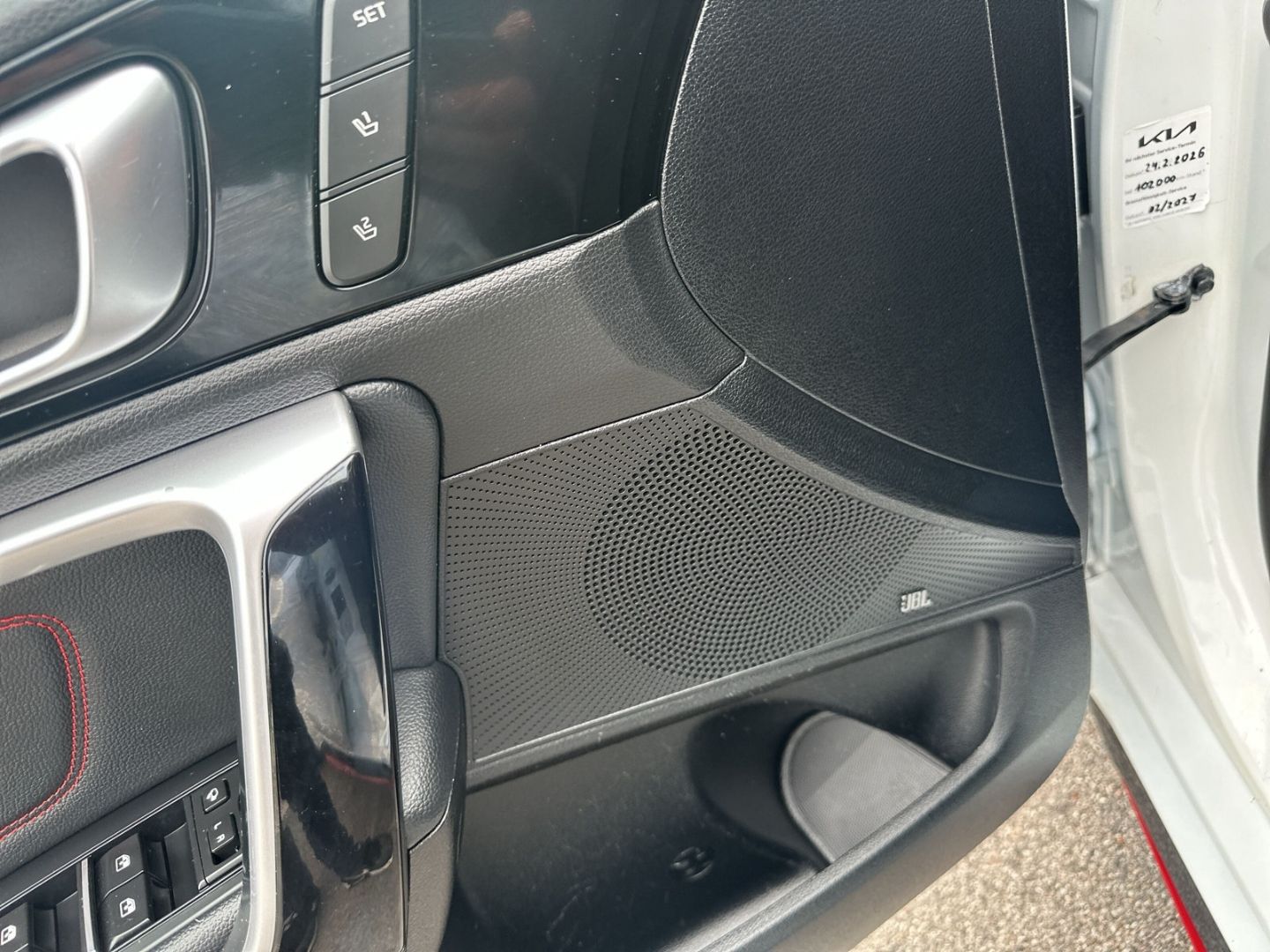 Fahrzeugabbildung Kia ProCeed GT 1.6 T-GDI+El. Panodach+Navi+Leder+Dig