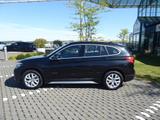 BMW X1 sDrive18i X-Line PDC NAV DA. HiFi LED - BMW X1: Sdrive 18d