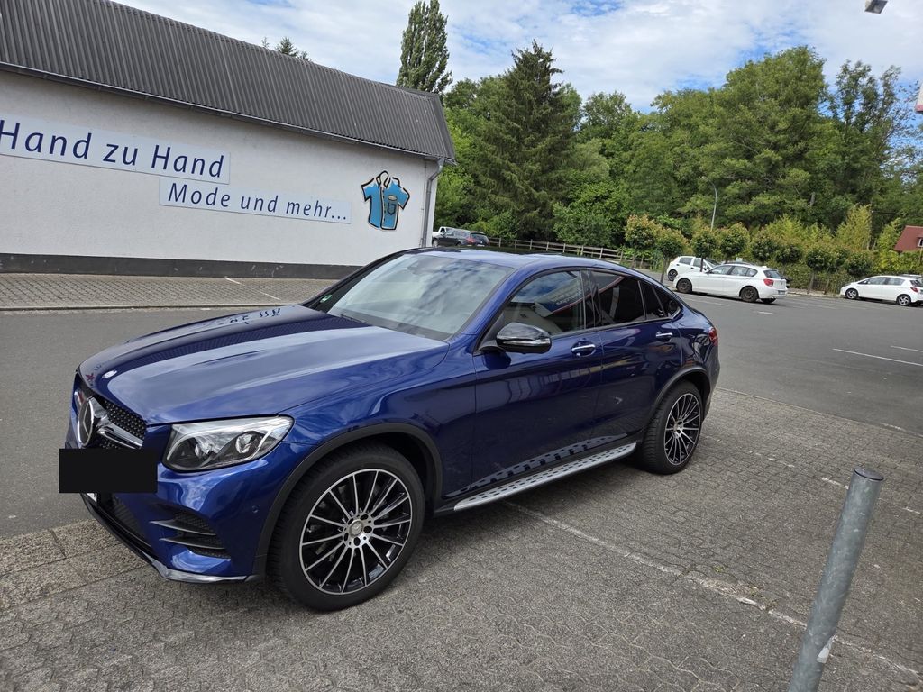 Image of Mercedes-Benz GLC 250