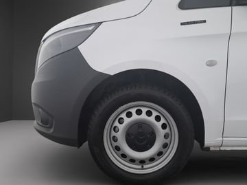 Mercedes eVito - 4