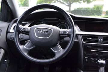 Fahrzeugabbildung Audi A4 Avant Ambition/AHK/Klima/Navi