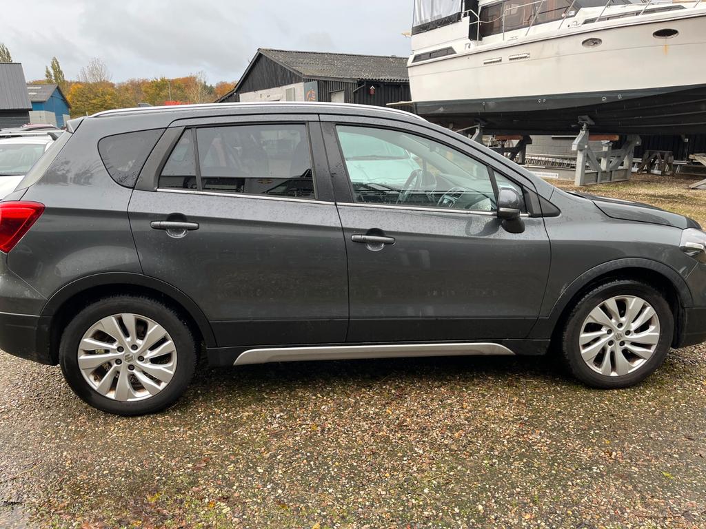 Suzuki (SX4) S-Cross