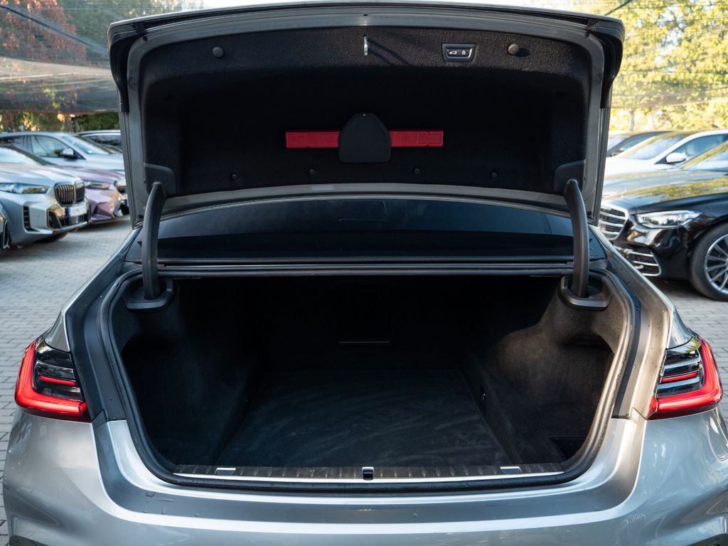BMW M760 – 37 / 37