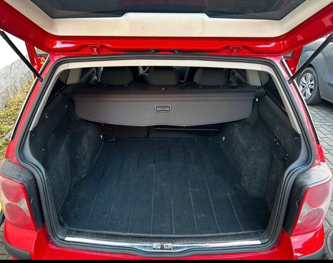 Volkswagen Passat 2004 — photo 13