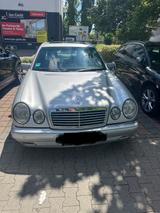Mercedes-Benz E 280 Baujahr 1997 - gebrauchte Mercedes-Benz E 280 aus dem Jahr 1997