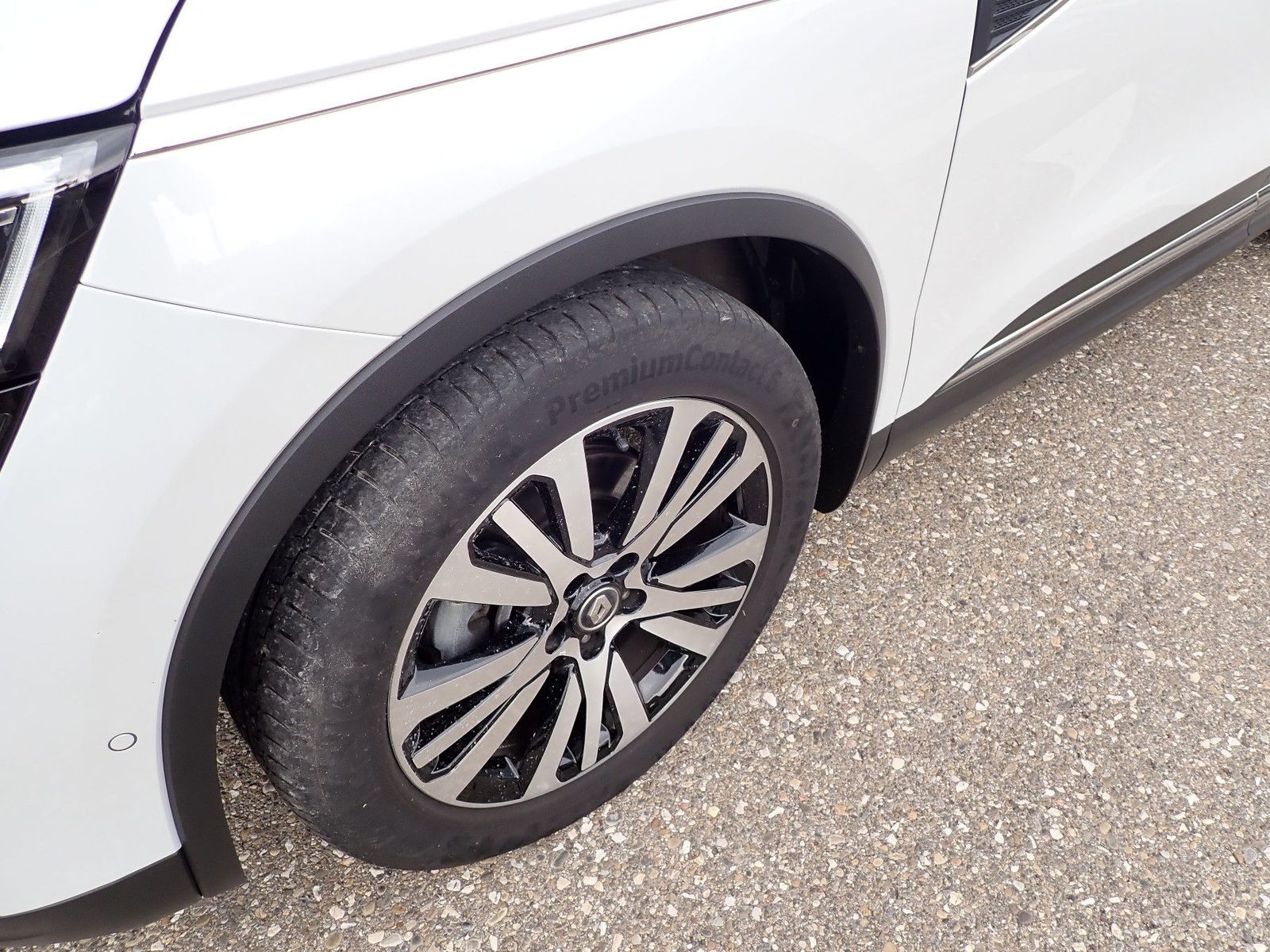 Fahrzeugabbildung Renault Koleos dCi 185 4x4 INITIALE PARIS/ALLRAD/SHZ/NAV