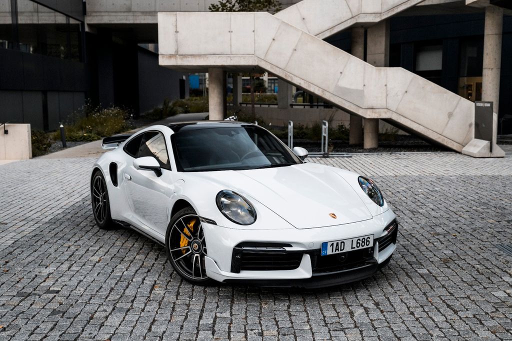 Image of Porsche 992