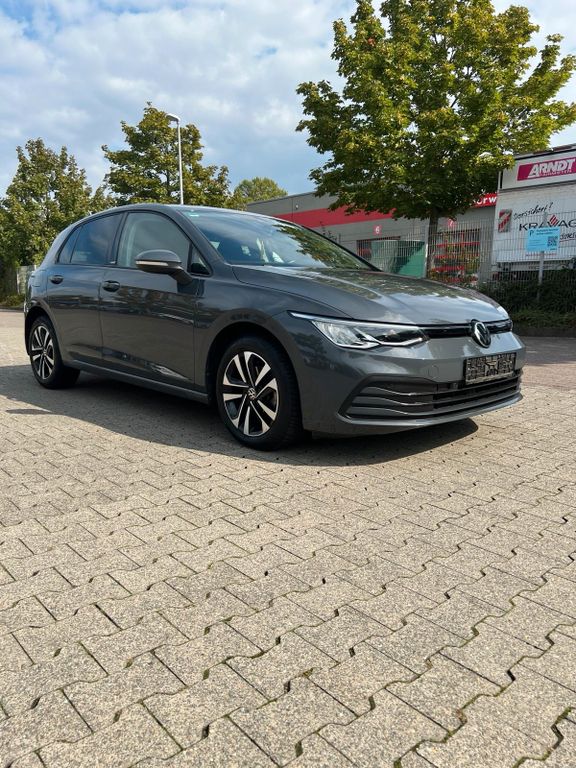 Image of Volkswagen Golf