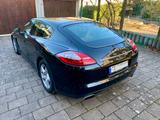 Porsche Panamera 4 - Scheckheftgepflegt - Neu bereift - Porsche Gebrauchtwagen in Stuttgart
