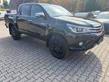 Toyota Hilux Double Cab Executive 4x4 LED - Toyota Hilux mit Diesel-Antrieb