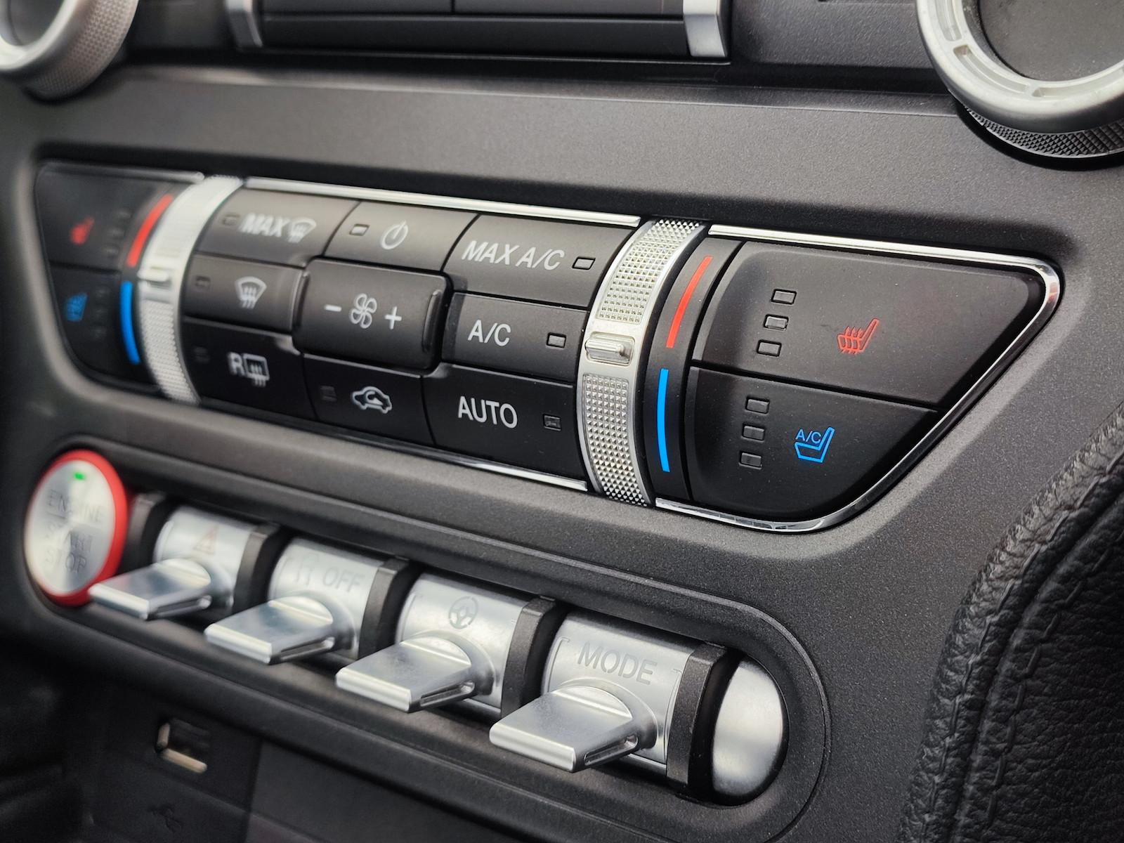 Ford Mustang Convertible 2.3 EcoBoost Premium|LED|LED