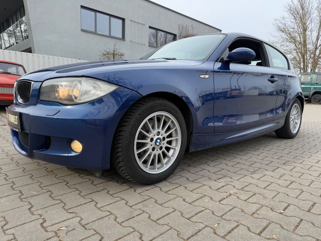 BMW 120 Baureihe 1 Lim. 120i M PAKET * XENON * TEMPO