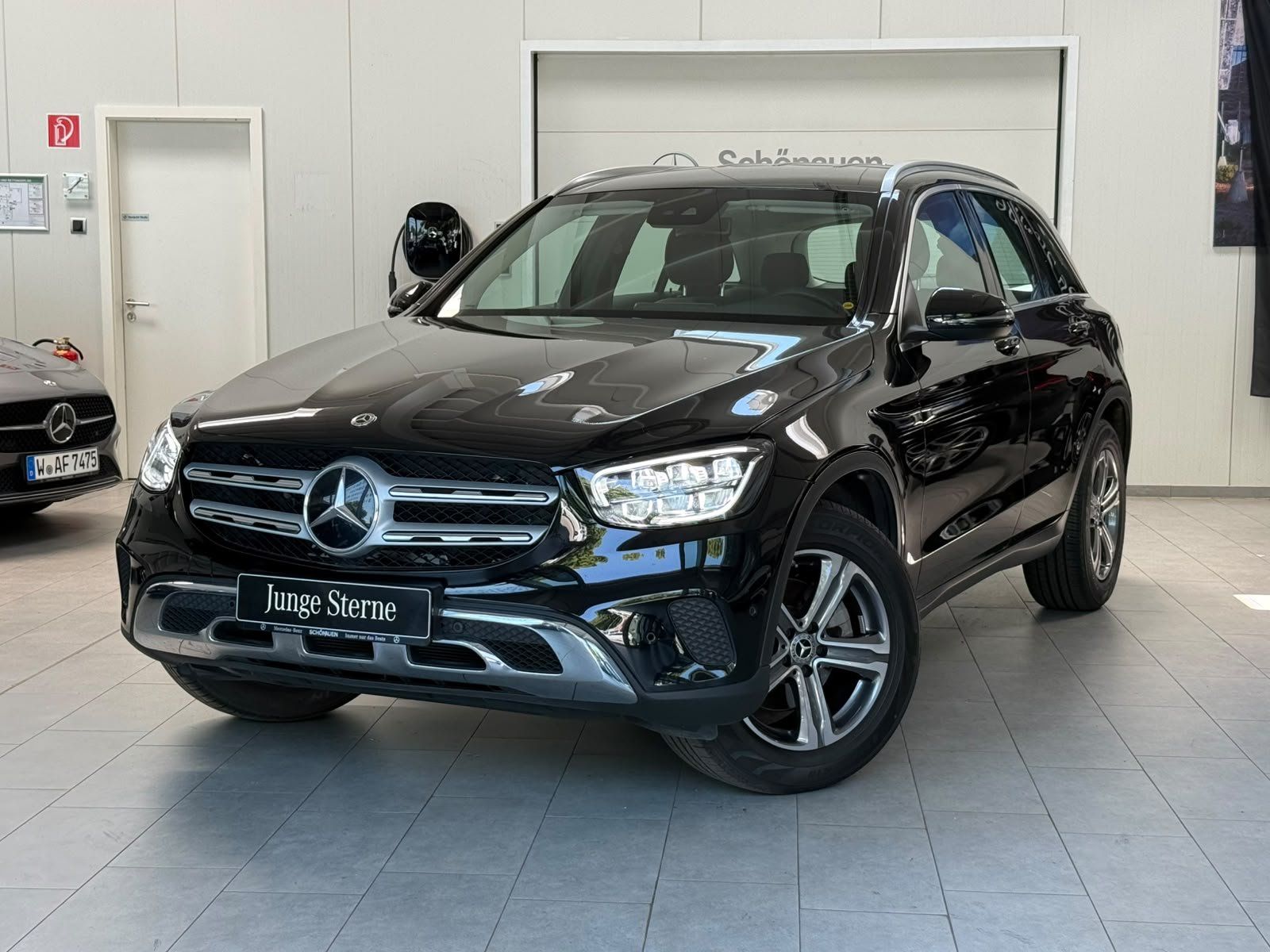 MERCEDES-BENZ GLC 220d 4M Exclusive MEMORY+KAMERA+CARPLAY+LED