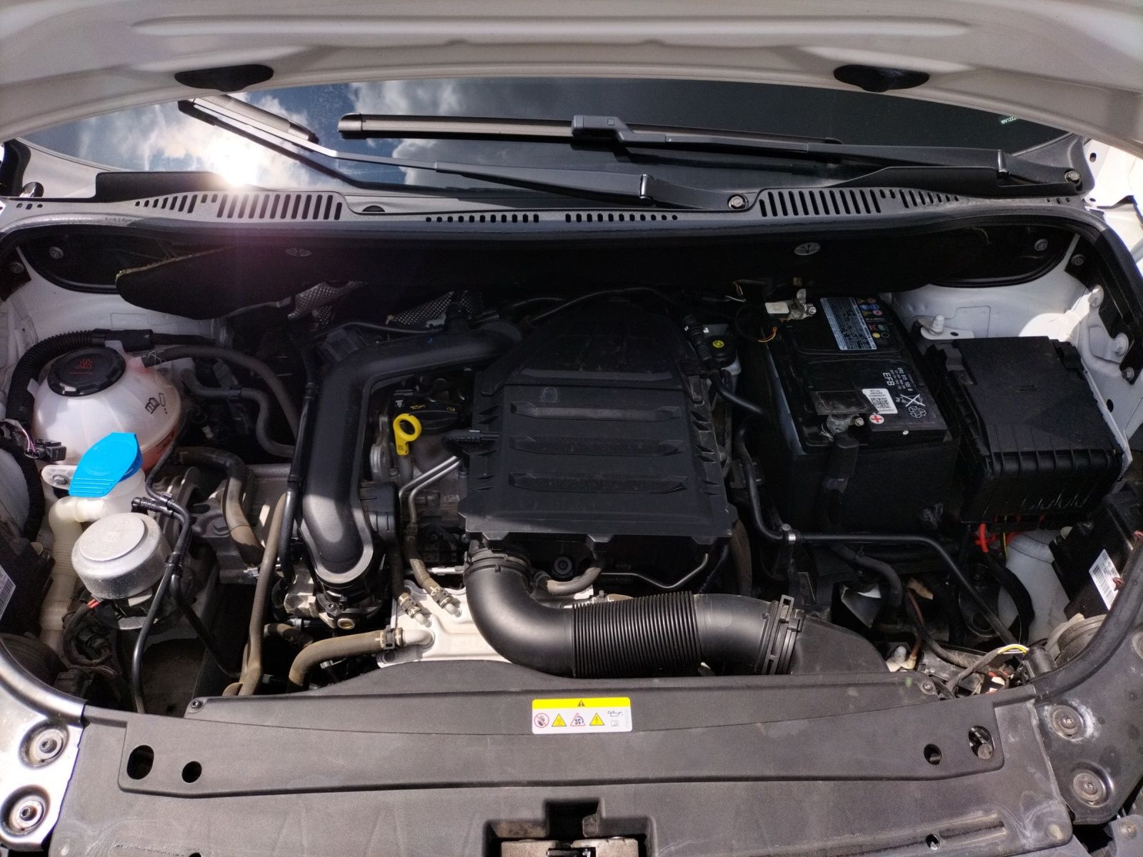 Fahrzeugabbildung Volkswagen Caddy Kasten TSI elektr. FH, elektr. Spiegel